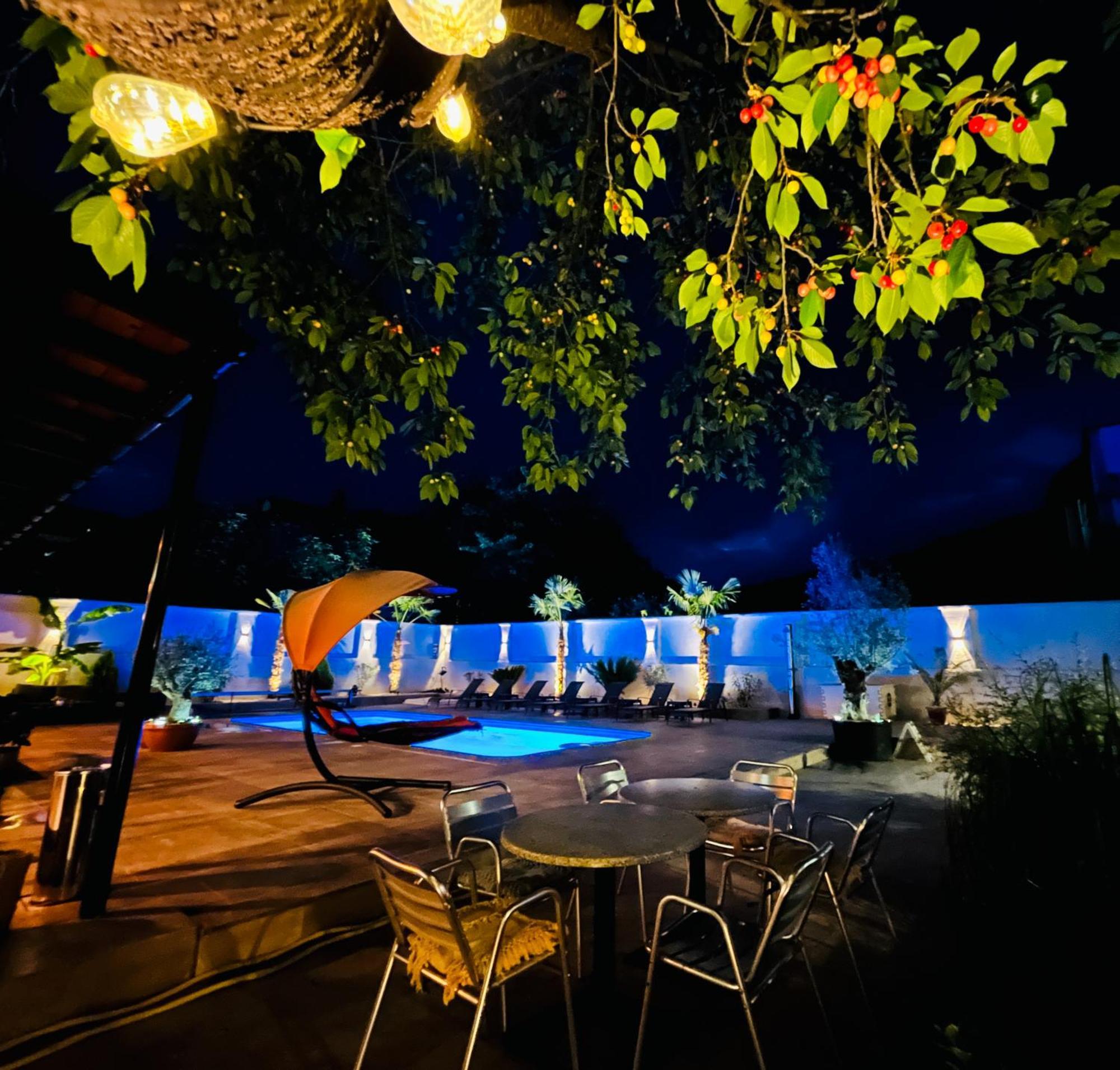 Kaleh Boutique Villa Orsova Exterior photo